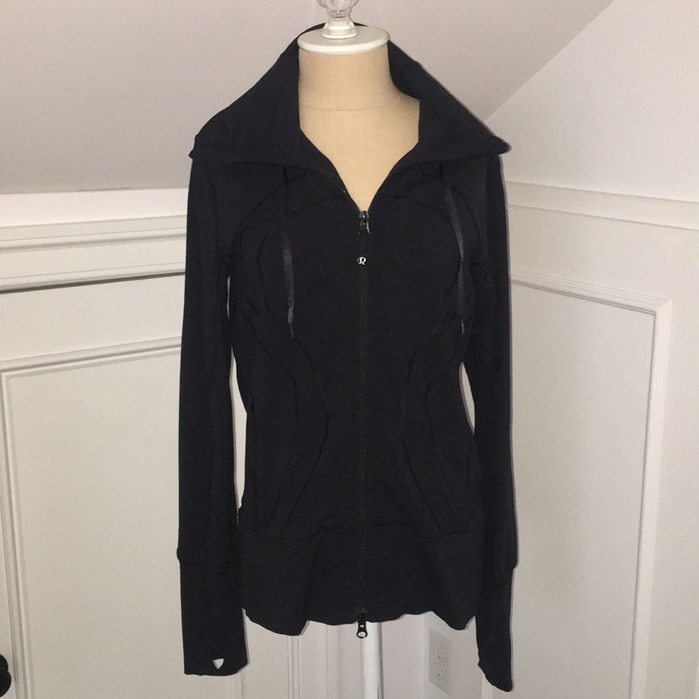 Lululemon Black Athletic Jacket